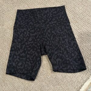 Lululemon Leopard Bike align bike shorts